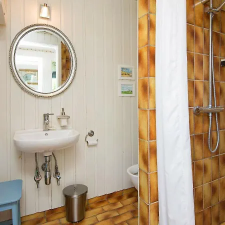 Holiday Viii Holiday home Grenaa